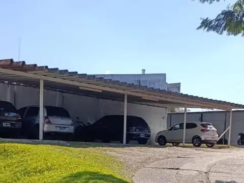 DEPARTAMENTO EN VENTA, San Juan y Av. San Lorenzo, LUMINOSO