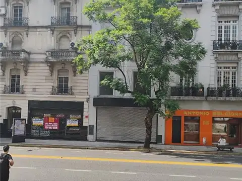 SANTA FE AV. 1300, Piso P.B.