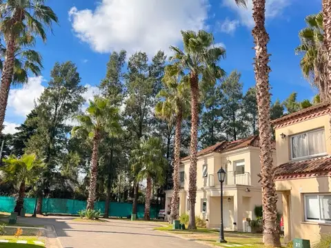 Departamento venta- Palmas del Sol Pilar 3 ambientes duplex apto credito PILETA