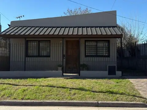 Casa en venta APTA CREDITO Alejandro Korn