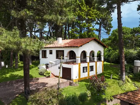 Casa - ALQUILER_TEMPORAL - Argentina, Pinamar - De la Retama 726