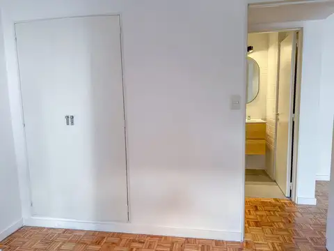 Departamento en Alquiler en Acassuso Vias  /  Santa Fe, $ 850.000