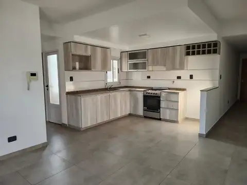 ALQUILER DEPTO 2 AMB IMPECABLE 2 BALCONES COCHERA