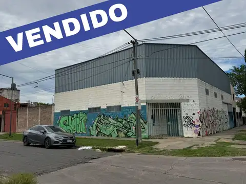 Galpón de 350 m2 cubiertos en Venta en Villa Bonich - San Martin