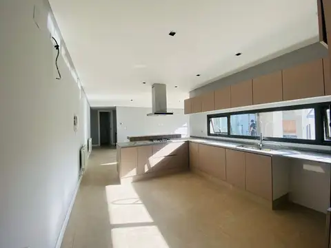 Casa en Alquiler 2 años
