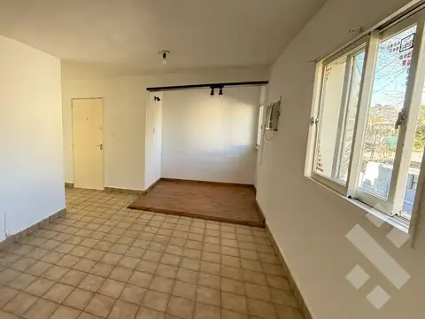 Depto Tipo Casa en Venta en Neuquén, USD 60.000