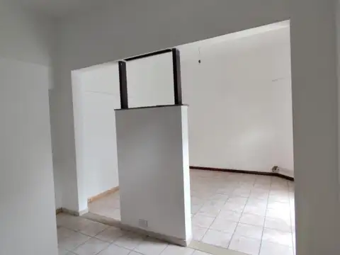 Local comercial en alquiler Alberdi