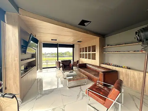 Avenida 12 de Octubre 2800