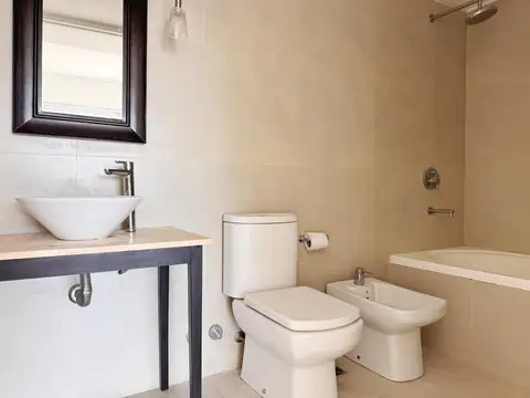 Departamento en Alquiler con 1 cocheras