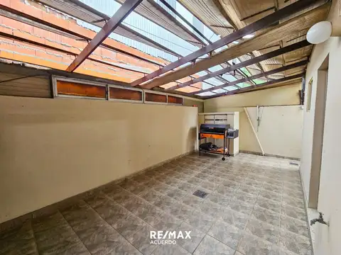 Depto Tipo Casa en Venta 46 años