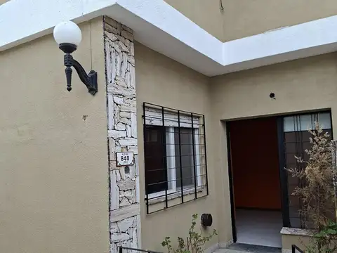 VENTA DE CASA PH 4 AMBIENTES EN RAMOS MEJIA SUR