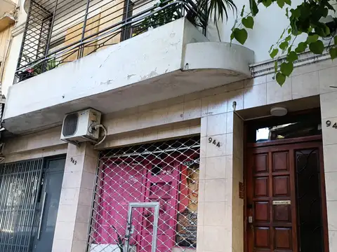 Hoy 3 Amb. "Original  2Amb.Grandes- Edif 17 unidades en PH- 2 x Escalera-Terraza Común