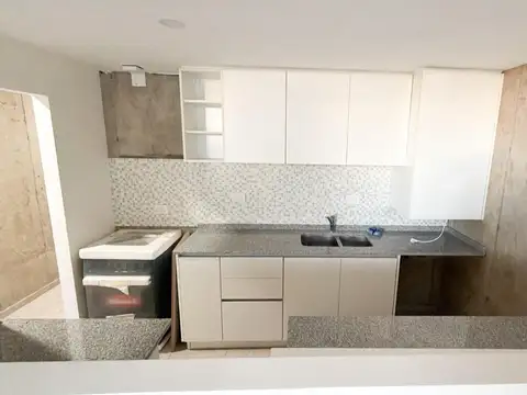 Depto Tipo Casa en Alquiler de 3 ambientes