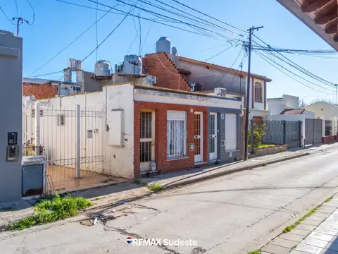 Depto Tipo Casa en Venta de Monoambiente