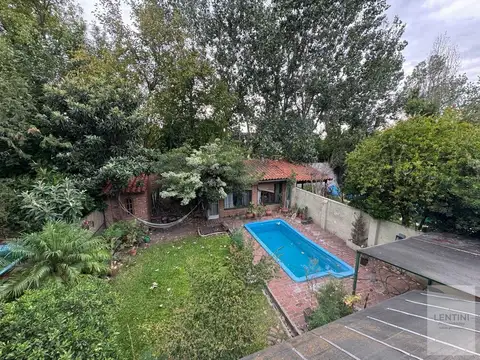 VENTA CASA CIUDAD JARDIN S/ LOTE 363mts2