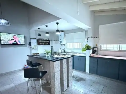 Casa en Venta en Villa Gobernador Udaondo, USD 130.000