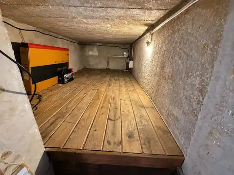 Depto Tipo Casa en Venta con 2 cocheras