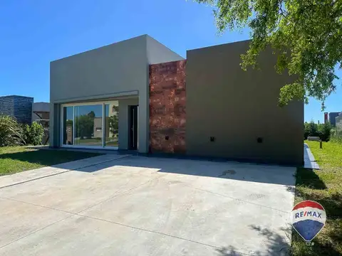 CASA 4 AMBIENTES EN VENTA BARRIO LOS TALAS