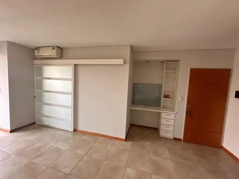 Departamento en Alquiler en Nuestra Señora De Lourdes, $ 700.000