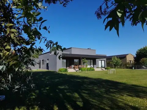 Quinta en Alquiler Temporal en San Antonio de Areco, $ 1.100