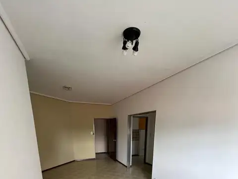 hipolito yrigoyen al 10500