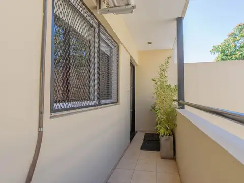 Depto Tipo Casa en Venta de 1 dormitorio