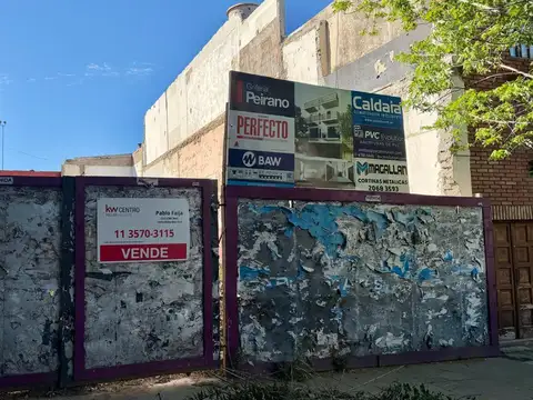 Terreno en Venta en Flores, USD 129.000