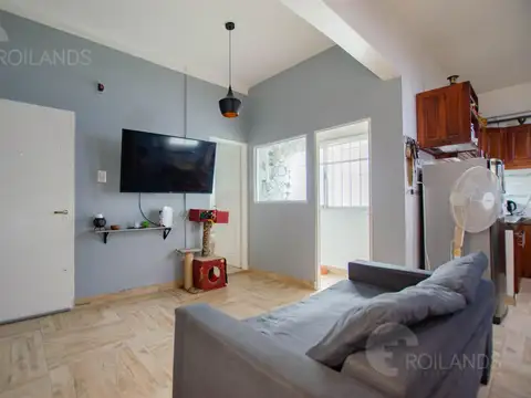 Depto Tipo Casa 2 ambientes con 1 baño