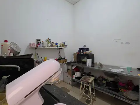 LOCAL EN VENTA EN GONNET