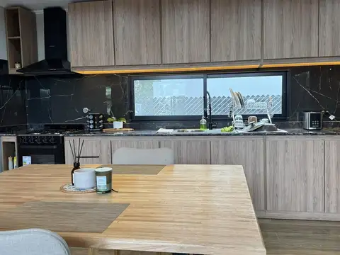 Casa en Venta en Funes, USD 180.000