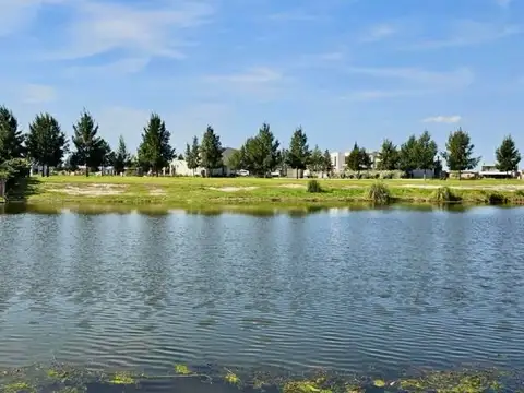 Terreno en Venta de 853,0 m2