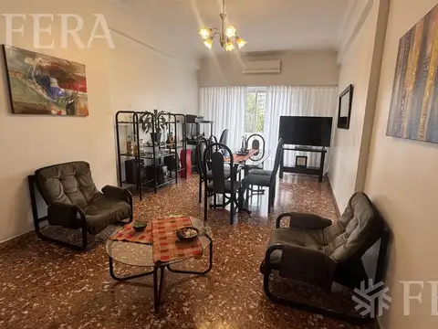 Venta departamento 3 ambientes con balcón en Wilde