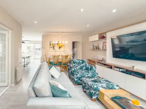 Casa en Venta de 4 dormitorios
