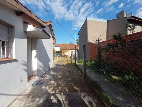 Depto Tipo Casa en Venta con 1 cocheras