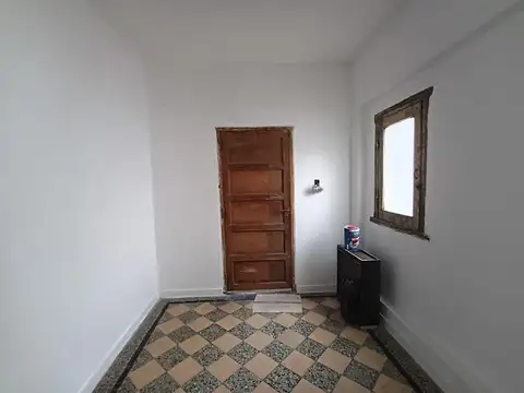 Depto Tipo Casa en Alquiler de 4 ambientes