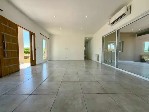 Casa en Venta en San Sebastián, USD 150.000