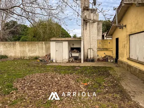 Casa 3 ambientes con 1 baño