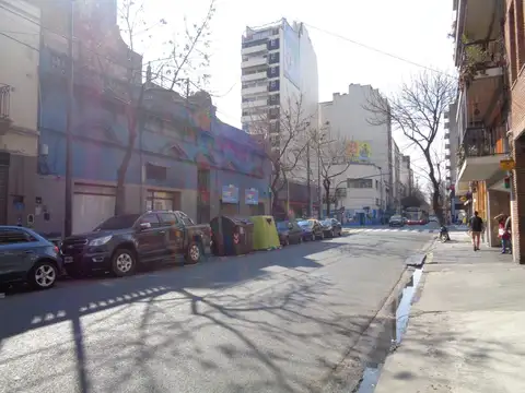 VENTA DE LOTE EXCEPCIONAL HUMBERTO 1º 1800