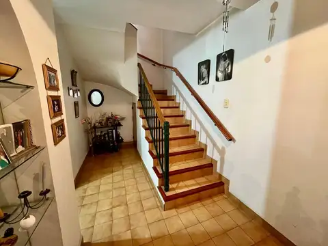 Depto Tipo Casa 5 ambientes con 1 baño