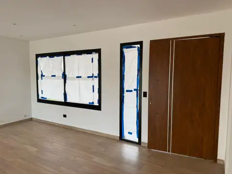Casa en Alquiler en Canning, USD 1.700