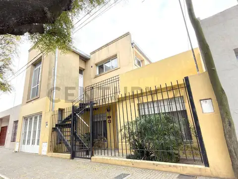 Casa de 3 dormitorios con Departamento a Terminar - Oportunidad de inversión y vivienda