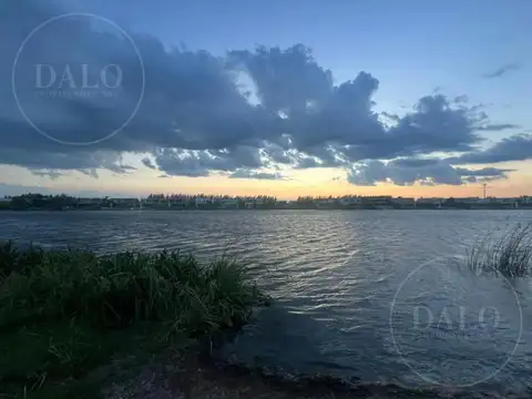 Terreno en Venta 45  mts Frente