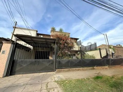 Jose Pacifico Otero 400, Piso 0