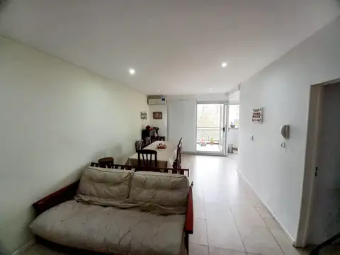 Departamento en venta 3 ambientes, SUM y parrilla en Villa Pueyrredon