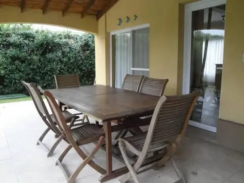 Casa en Venta al Noroeste