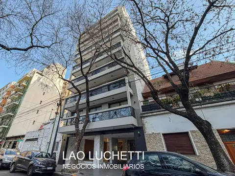 VENTA! ESPECTACULAR PISO EXCLUSIVO - TERRAZA PROPIA  CON PARRILLA - 2 COCHERAS!