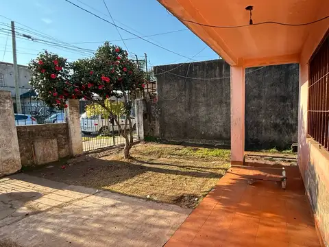 Casa en Venta en Gregorio De Laferrere, USD 55.000
