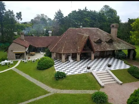 Casa en Venta en Roldan, USD 1.200.000