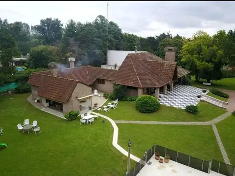 Casa en Venta de 5 dormitorios
