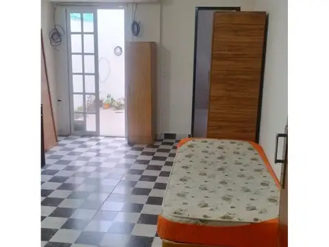 Larraya 2200, Piso 0